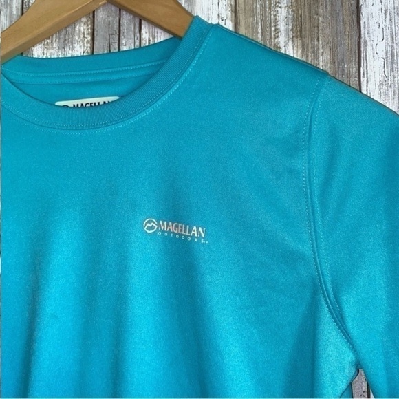 Magellan Fish Gear Blue Long Sleeve - Picture 2 of 4